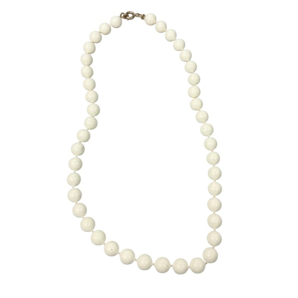 Vintage 16” White Acrylic Knotted Beaded Necklace